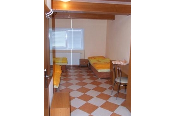 Eslovaquia Privát Staré Hory, Exterior